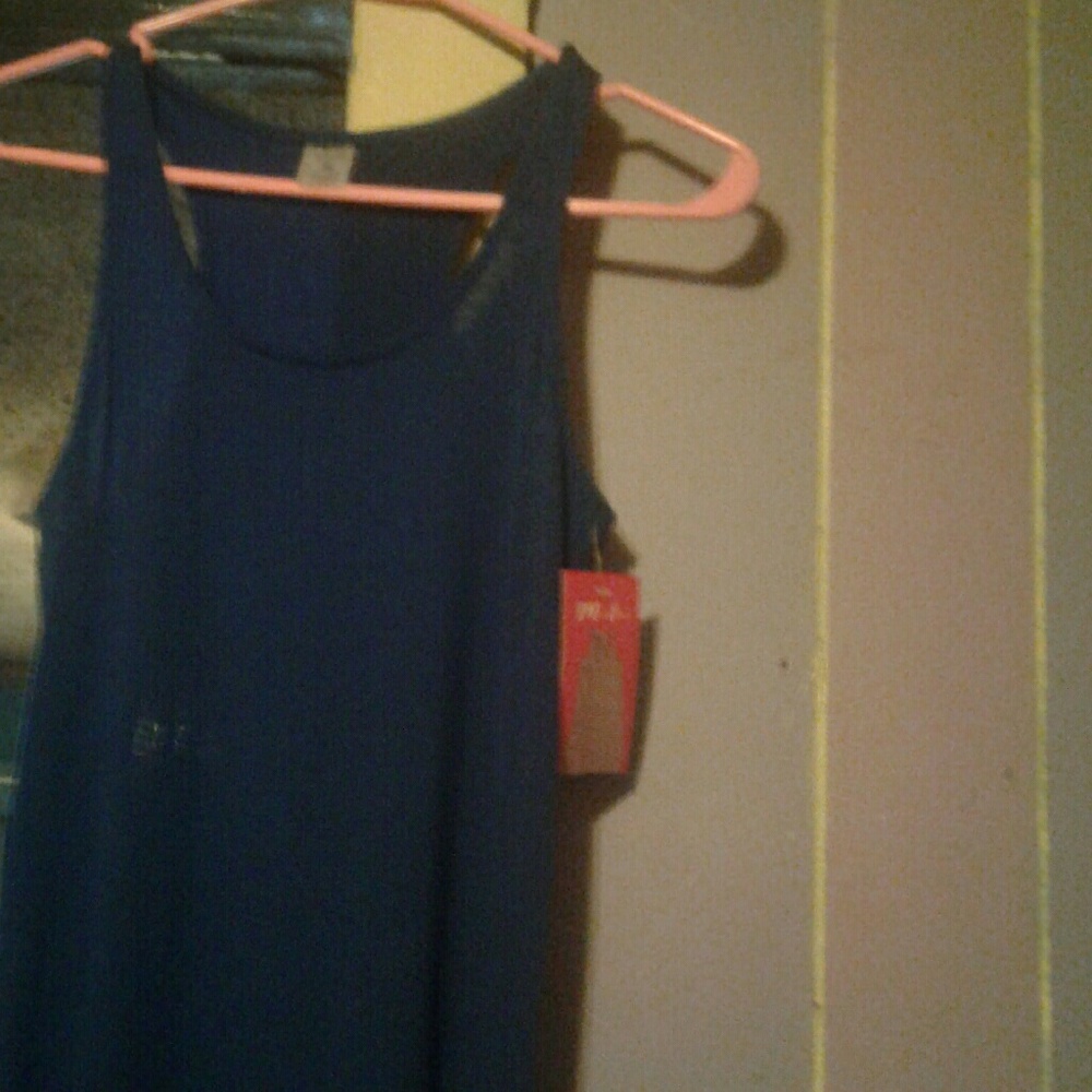 NWT Ladies maxie dress